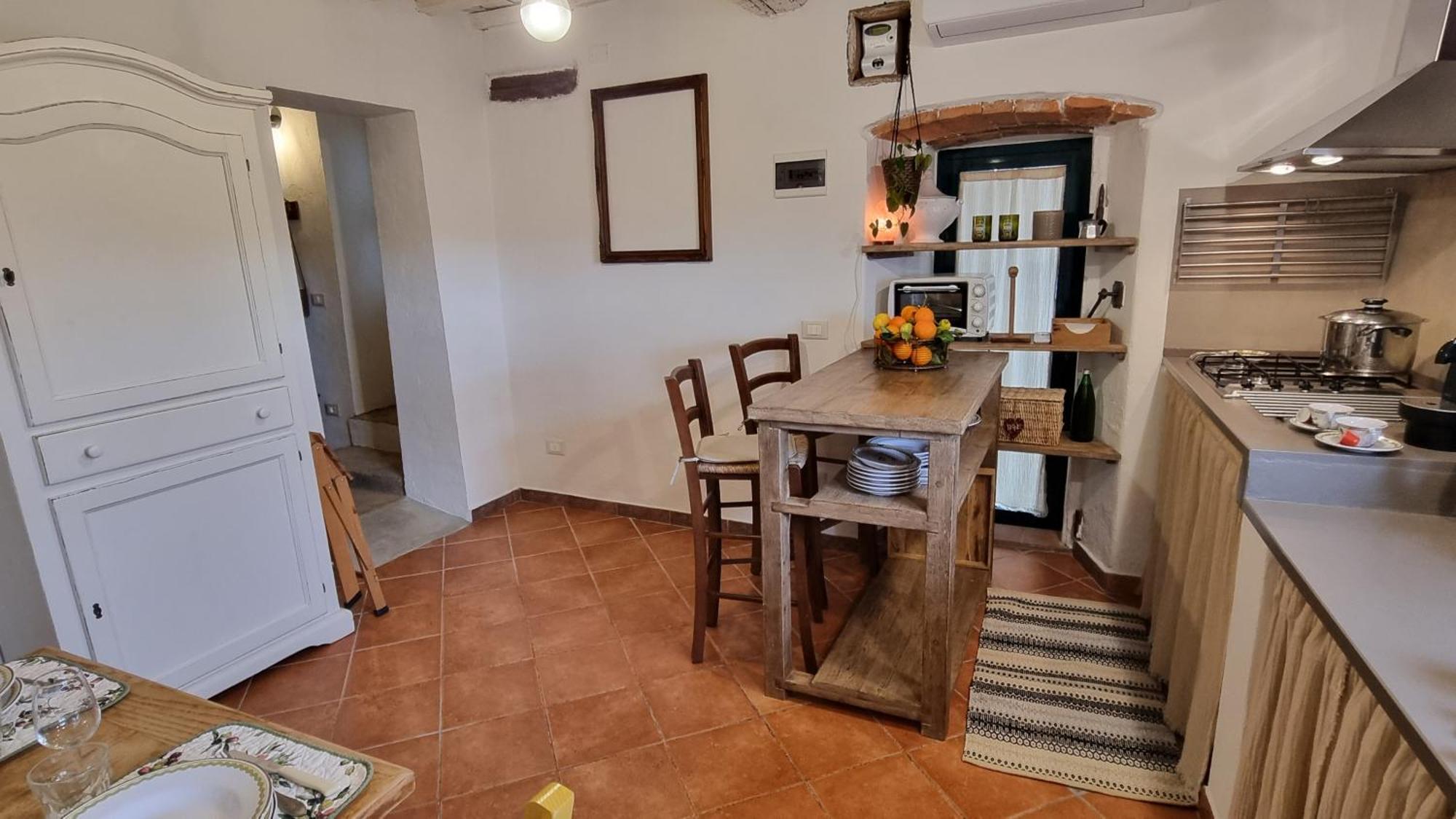 Il Piccino 29, Esperienza Romantica In Borgo.... Montescudaio Luaran gambar