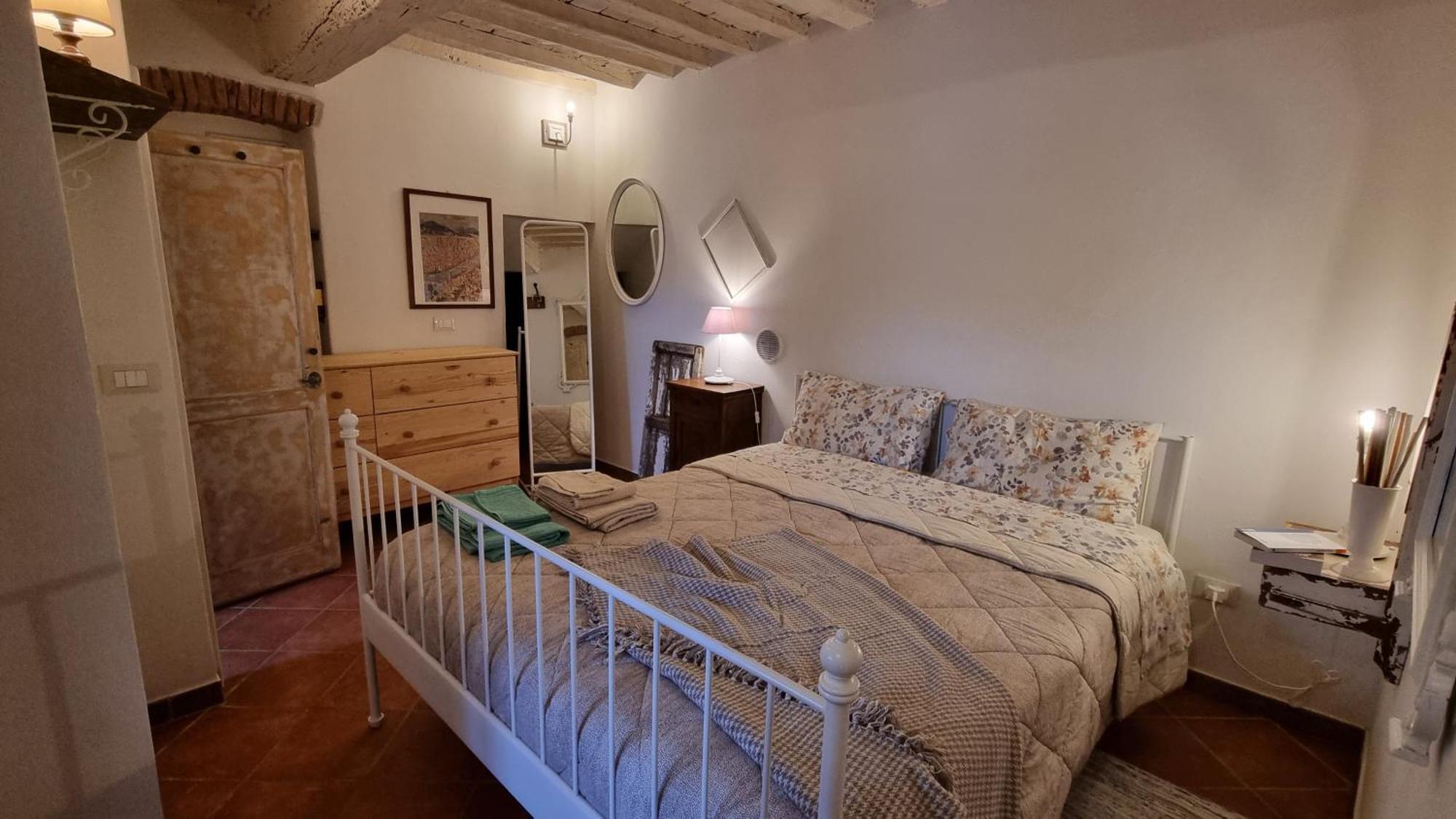 Il Piccino 29, Esperienza Romantica In Borgo.... Montescudaio Luaran gambar