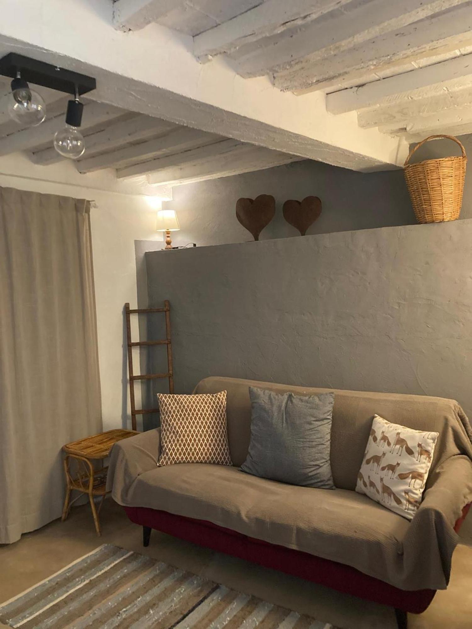 Il Piccino 29, Esperienza Romantica In Borgo.... Montescudaio Luaran gambar